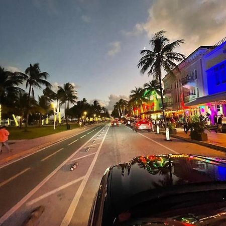 Hostel Brazilian Downtown Miami Exterior photo